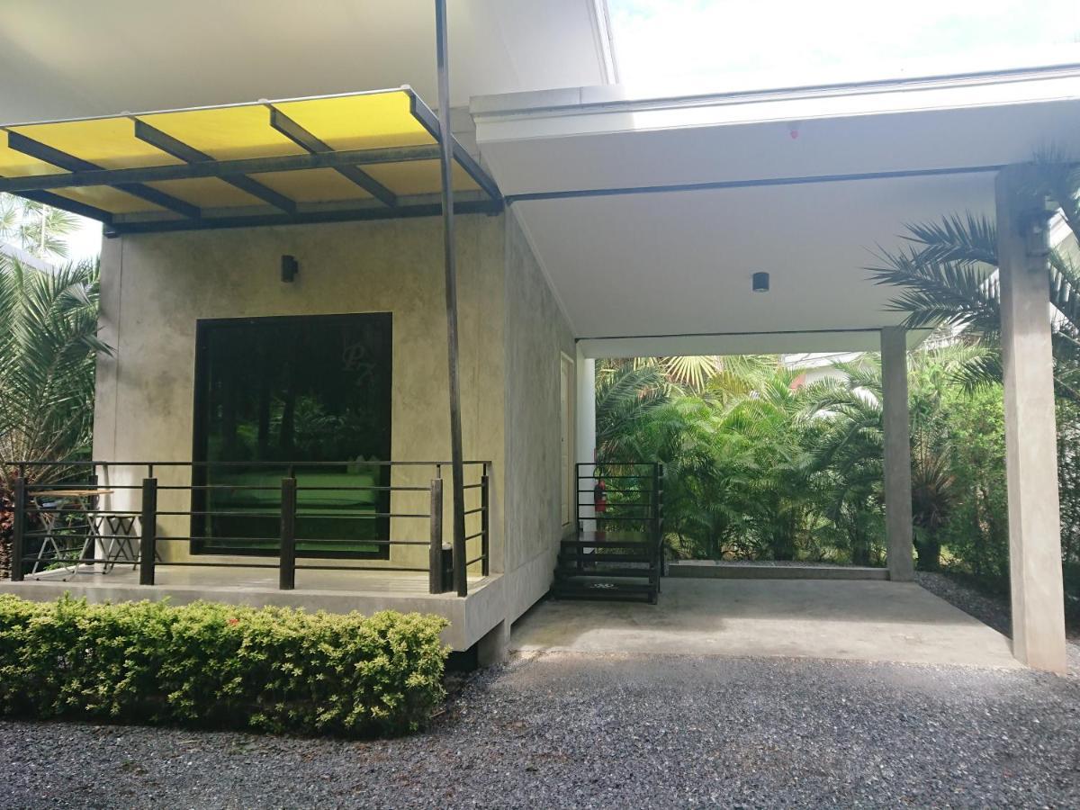 Lopburi Palm Resort Extérieur photo