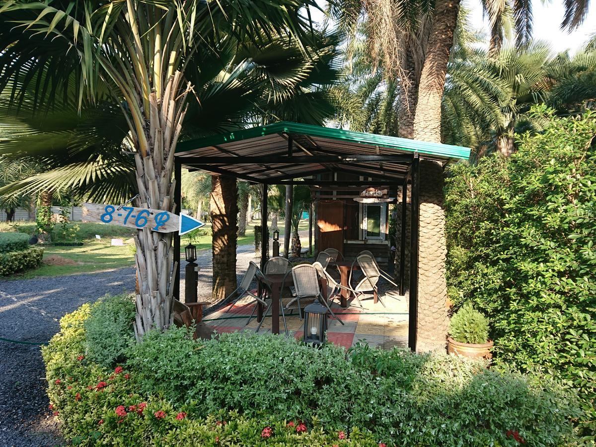 Lopburi Palm Resort Extérieur photo